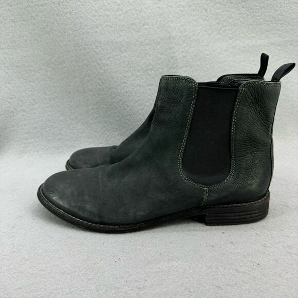 Clark’s Women’s Black Leather Pull-On Round Toe Block Heel Ankle Boots Size 10 - Picture 1 of 10